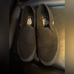 Women’s black vans
